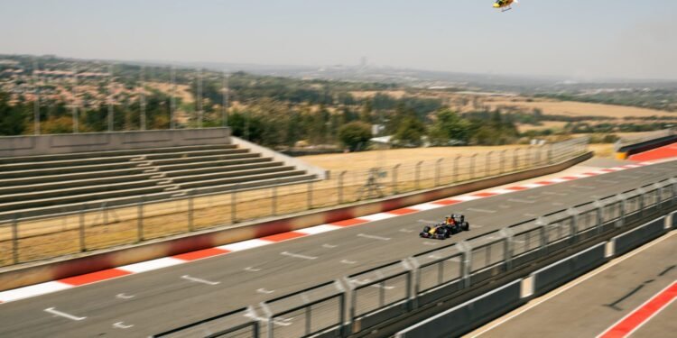 South Africa extends deadline for F1 Grand Prix bid