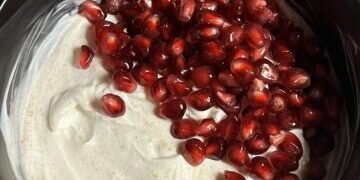 The Hungry Swimmer: Winter Yogurt Bowl