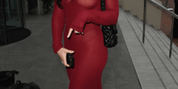 Transfer news LIVE: Ramsdale to Newcastle EXCLUSIVE, West Ham ‘eyeing Rashford move’, Mbeumo ‘on Arsenal’s shortlist’