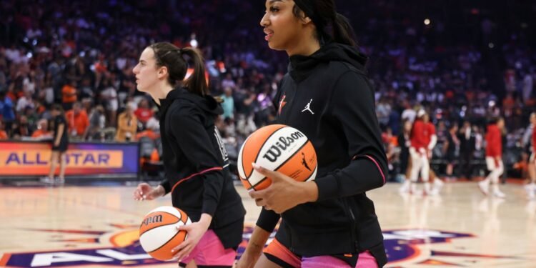 WNBA: Can tarot cards foretell the 2025 WNBA season?