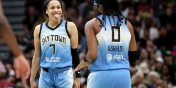 WNBA: Why Chennedy Carter is the domino for the Chicago Sky this offseason