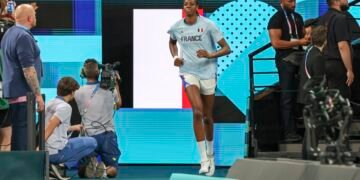 WNBA: Will Chicago Sky, Los Angeles Sparks find more success in 2025?