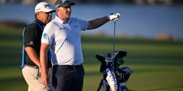 What clubs does American Express winner Sepp Straka play? Winner's bag