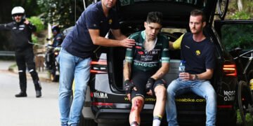 Wout van Aert calls for gear restrictions to reduce high-speed crashes