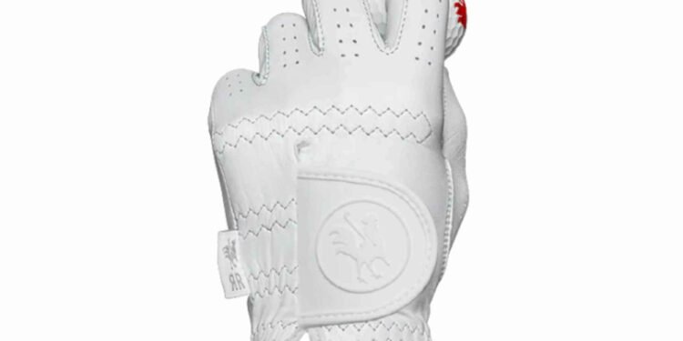 7 Golf Gloves You Haven’t Tried (But Should)