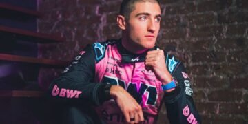 Alpine enjoys trouble-free filming day in Bahrain with A525