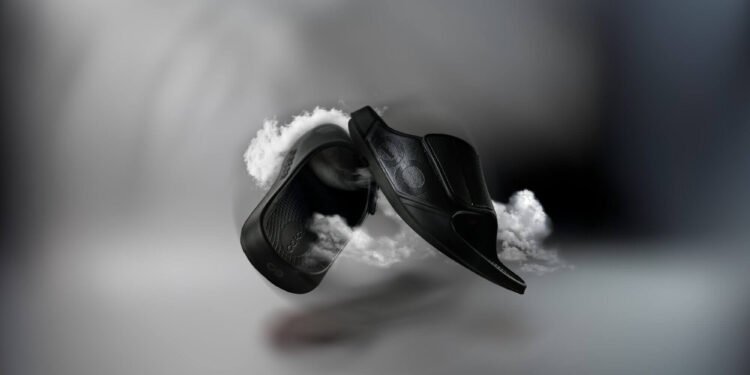 Best Recovery Footwear (Tested And Reviewed)