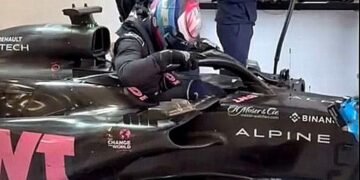 Colapinto gets first on-track outing with Alpine