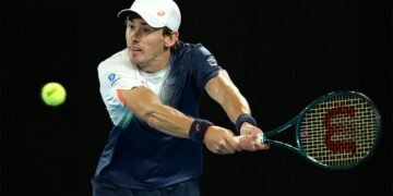 De Minaur fights into Qatar quarters | 19 February, 2025 | All News | News and Features | News and Events