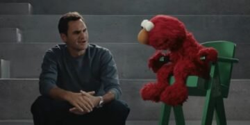 Elmo Schools Federer in New On Commercial