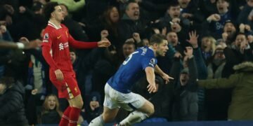 Everton 2-2 Liverpool player ratings as Tarkowski snatches dramatic point