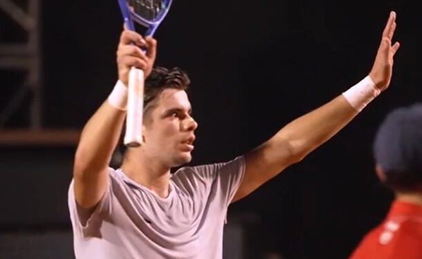 In Rio, Portugal’s Faria Reaches First ATP Quarterfinal