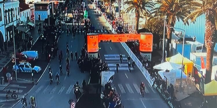 ‘It is a joke’ – disappointment, anger and calls for responsibility sear through Volta ao Algarve peloton after stage 1 finish chaos