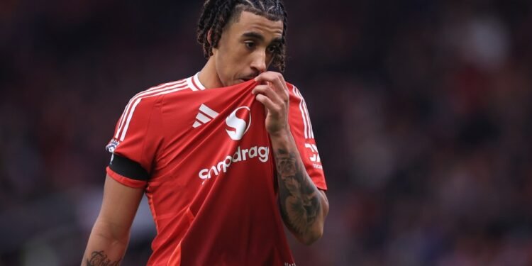 Ruben Amorim’s staff using WhatsApp group to fix Man Utd’s dodgy defence, reveals Leny Yoro