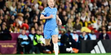 Bethany England sends clear selection message to Sarina Wiegman with latest WSL goal