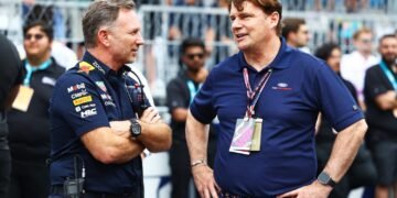 Herbert urges Verstappen to bolt to Aston