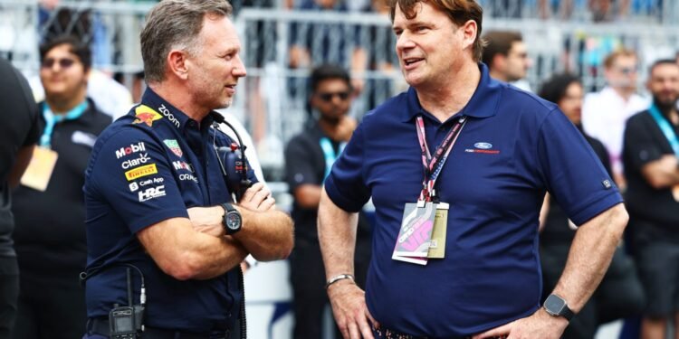 Herbert urges Verstappen to bolt to Aston