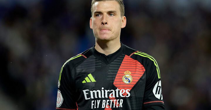 Mainoo sets Chelsea demands; Man Utd & Barcelona eye Lunin