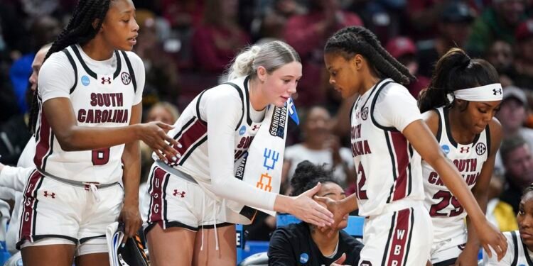 NCAAW: UConn leads teams that have shown championship pedigree