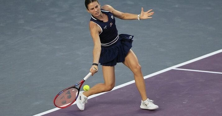 Navarro Fights Through The Draw