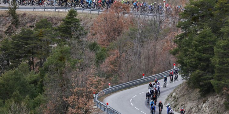 Paris-Nice stage 1 – LIVE