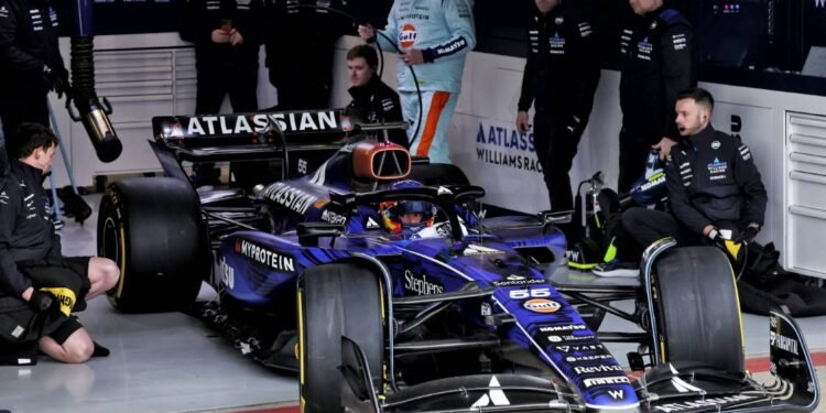 Sainz admits he’s ‘a bit lost’ as Williams faces F1 season opener