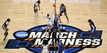 Full Recap: Chloe Kitts is CLUTCH as South Carolina Powers Past Duke in the Elite Eight