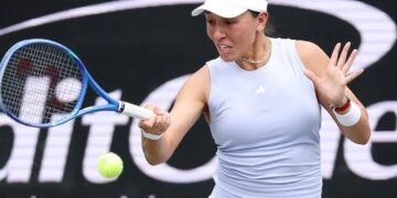 Pegula Reaches Charleston Open Semis As Collins Collapses