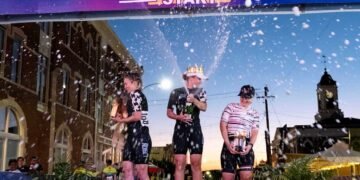 Watch live action at Sunny King Criterium with global broadcast on Cyclingnews